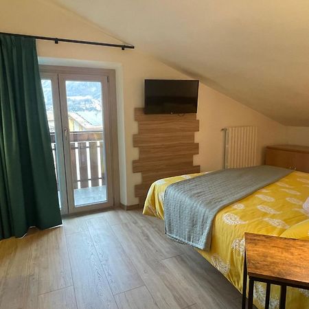 Residence S Lucia - Appartamenti Alle Porte Di Bormio Valdisotto Exterior foto